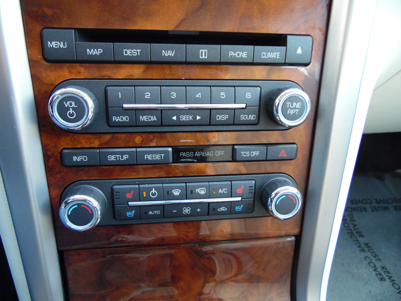2012 Lincoln MKZ photo 23