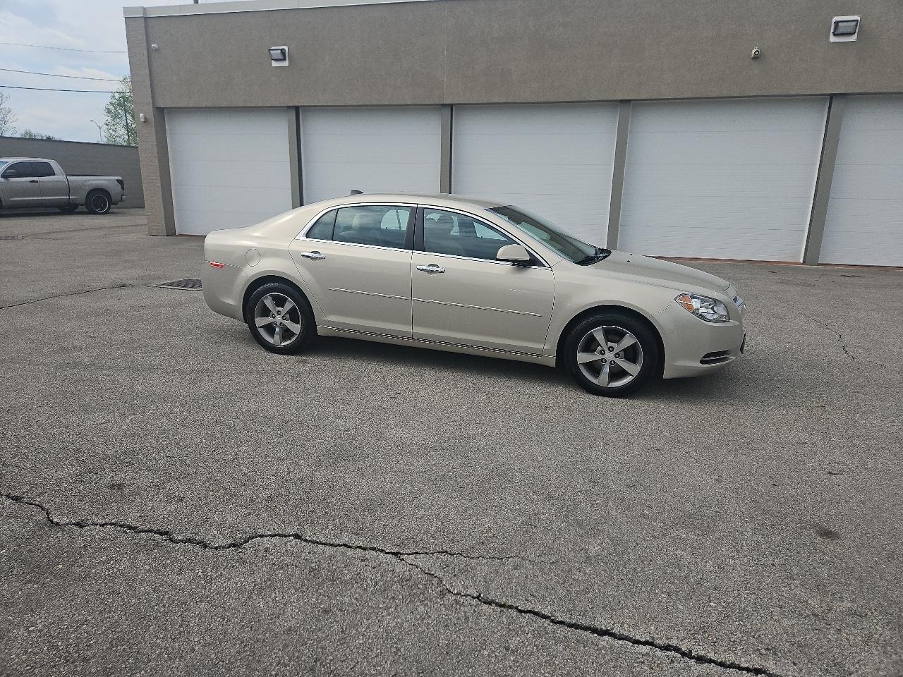 Chevrolet Malibu 1LT 2012