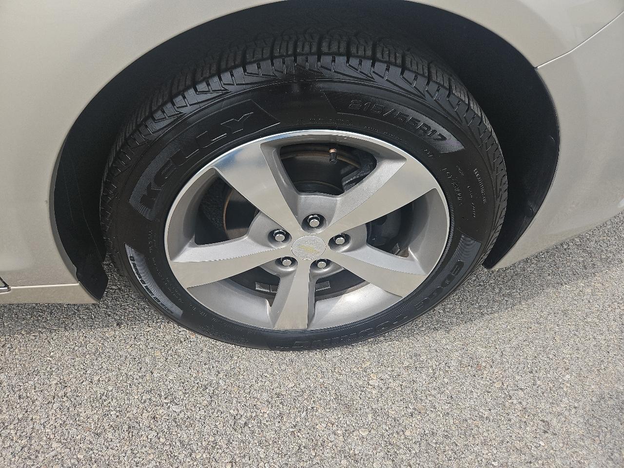 Chevrolet Malibu 1LT 2012