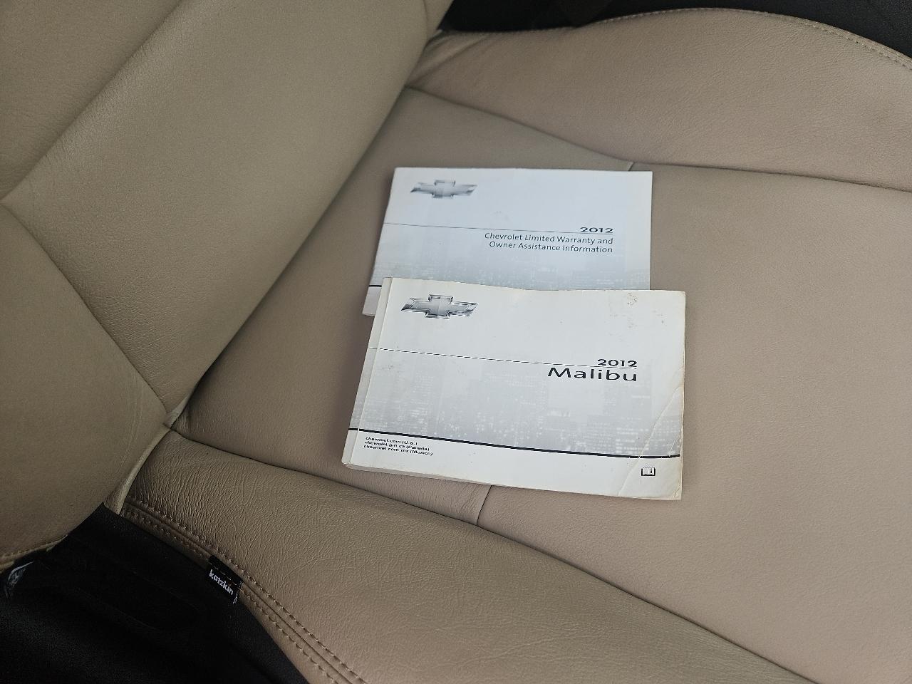 Chevrolet Malibu 1LT 2012