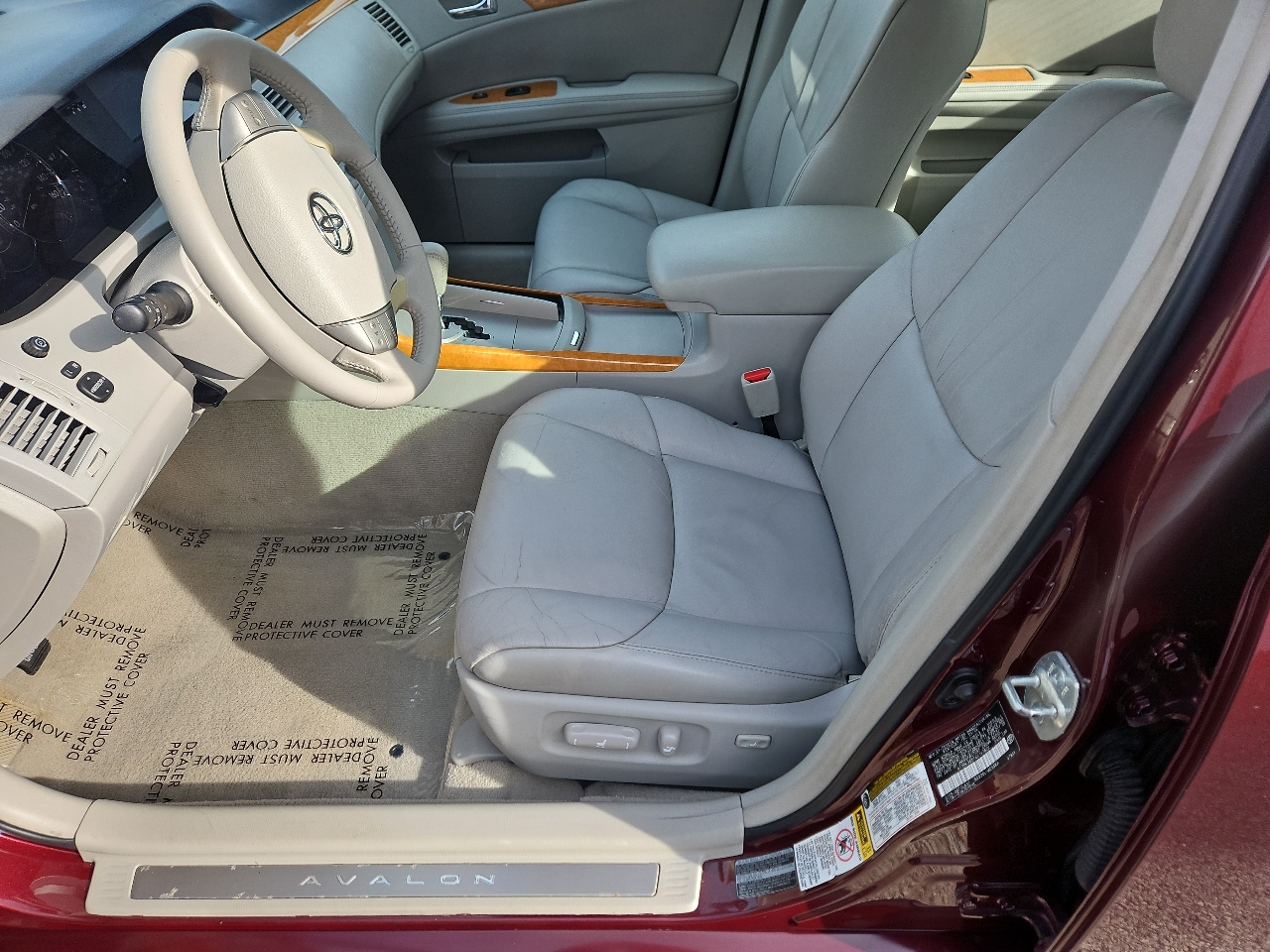 Toyota Avalon XLS 2006