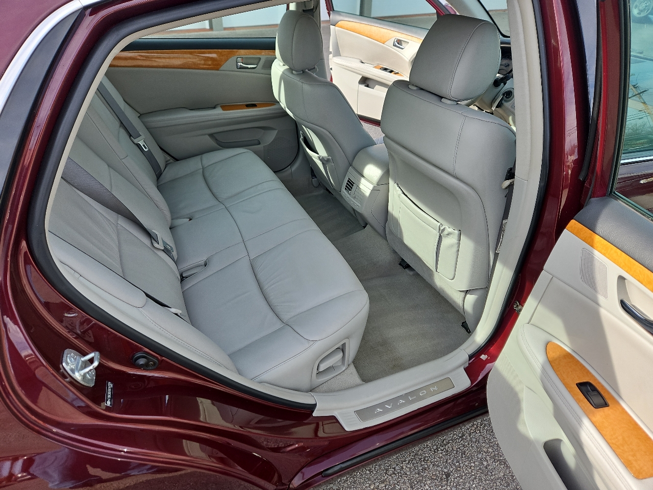 Toyota Avalon XLS 2006