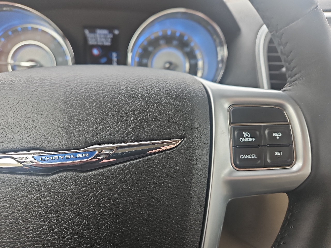 Chrysler 300 RWD 2013