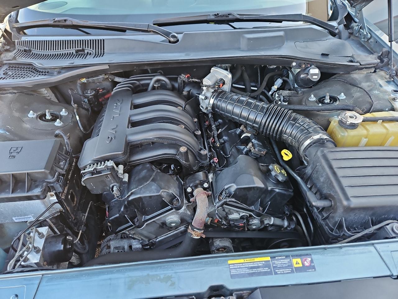 Chrysler 300 Base 2005