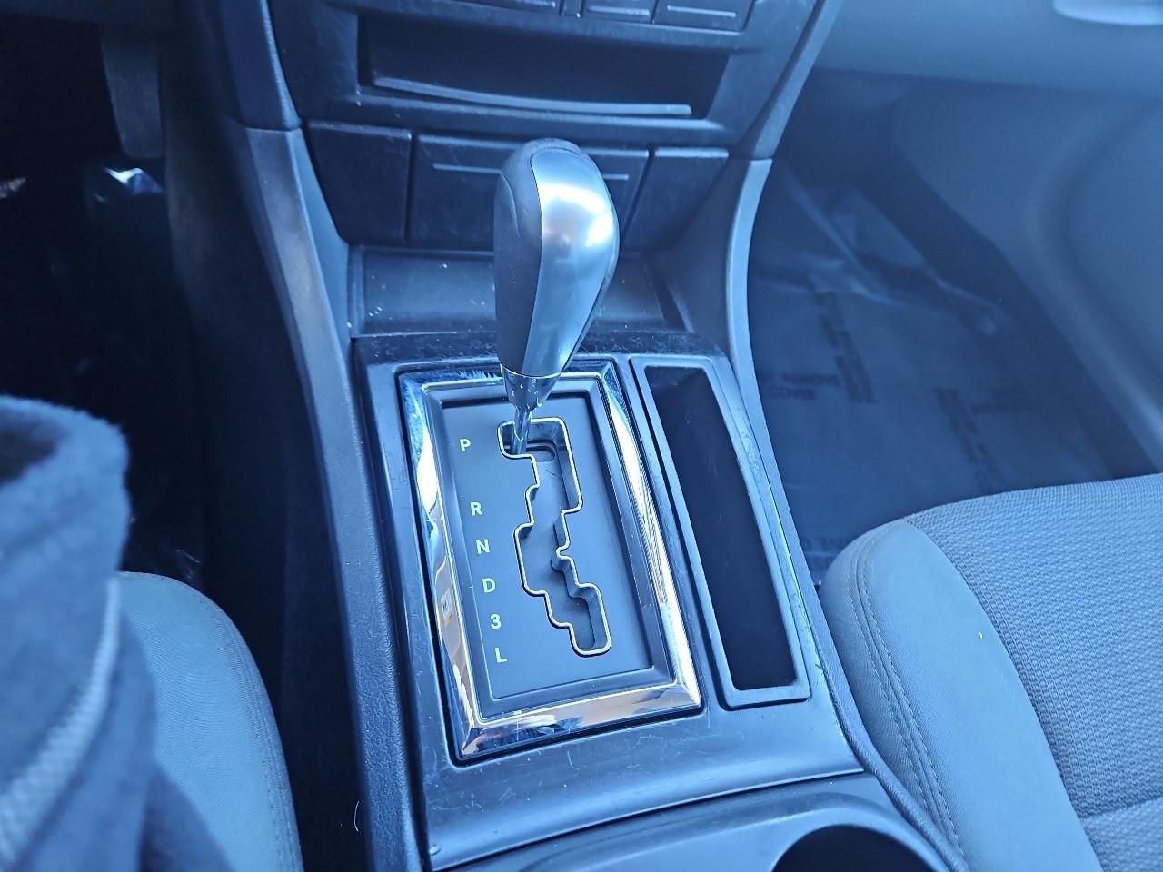 Chrysler 300 Base 2005