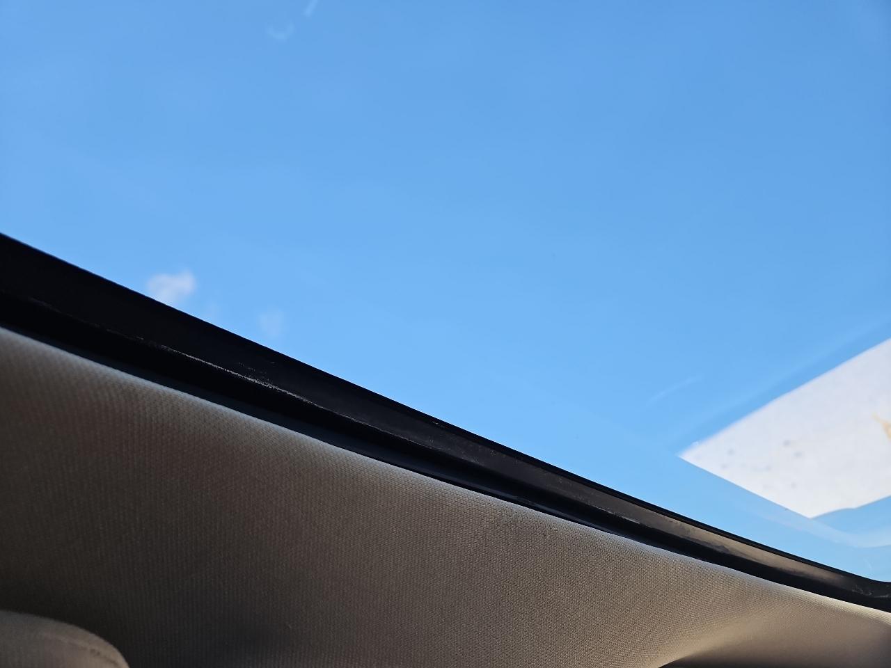 Chrysler 300 Base 2005