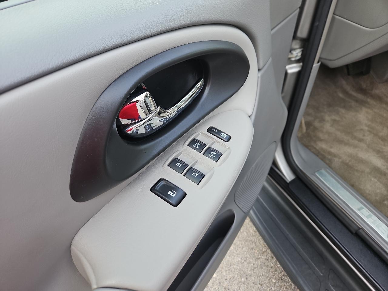 Chevrolet TrailBlazer LT 2WD 2006