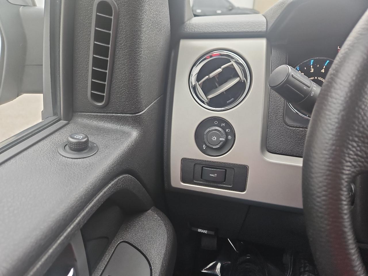 Ford F-150 FX2 SuperCab 6.5-ft. Bed 2WD 2011