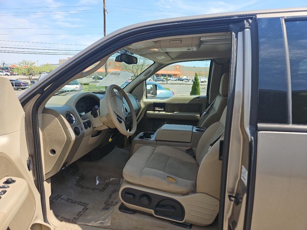 Ford F-150 Lariat SuperCab 4WD 2004