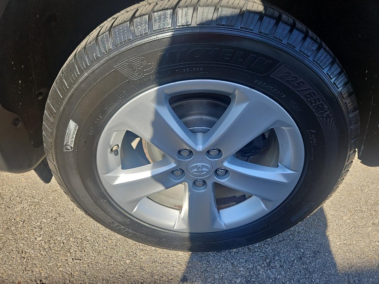 Toyota RAV4 XLE AWD 2014