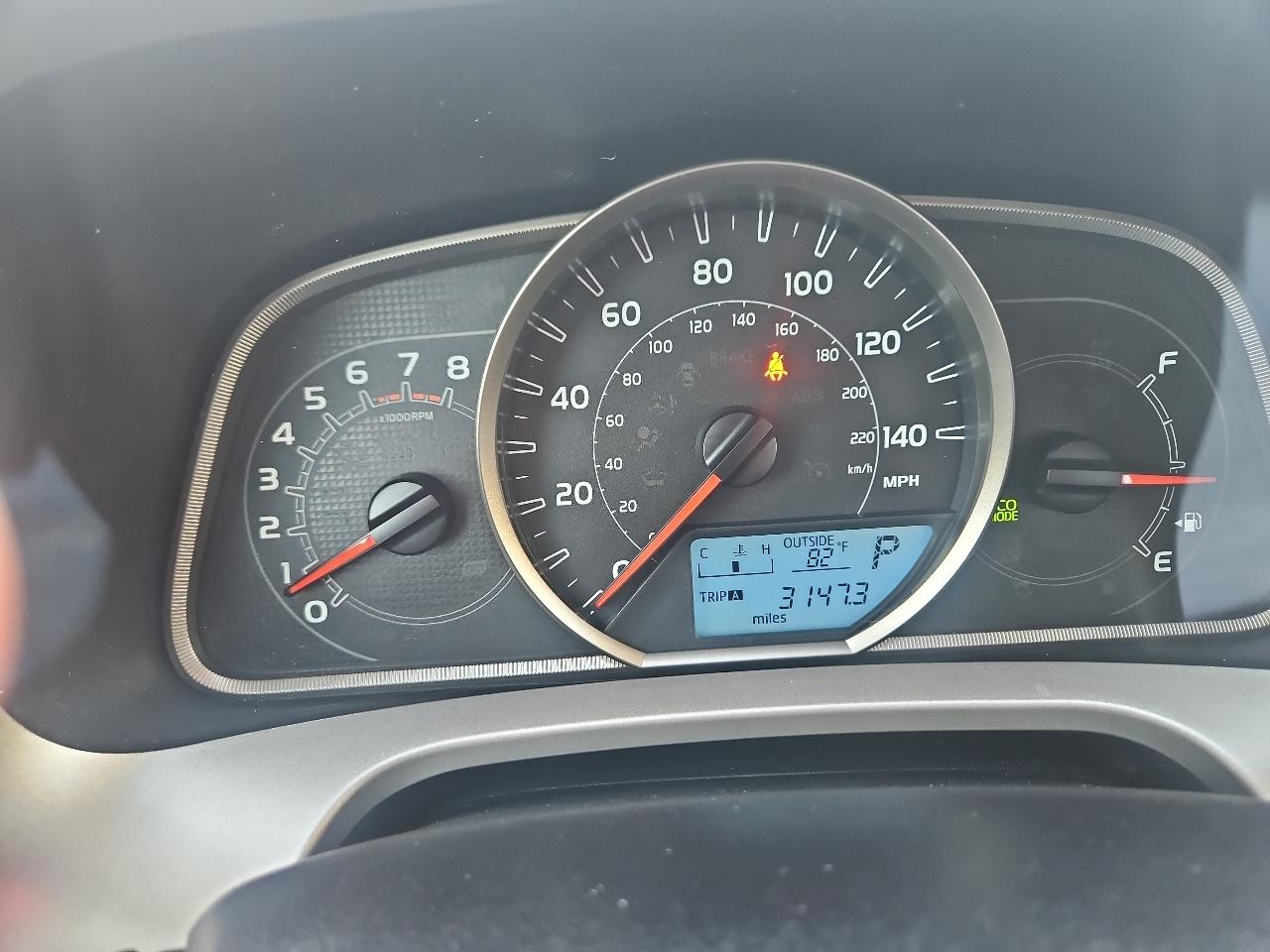 Toyota RAV4 XLE AWD 2014