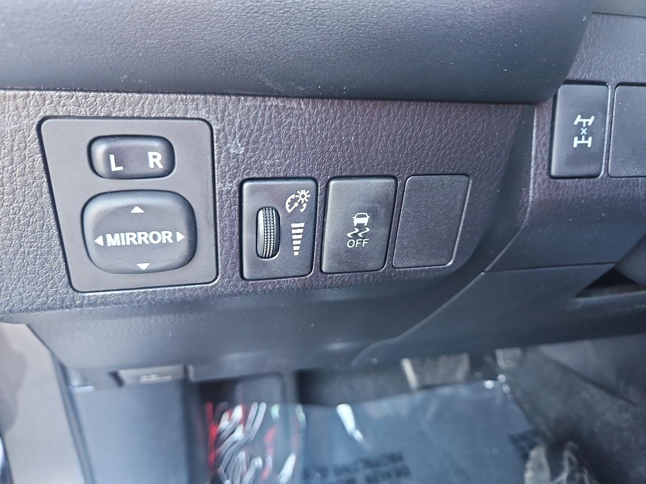 Toyota RAV4 XLE AWD 2014