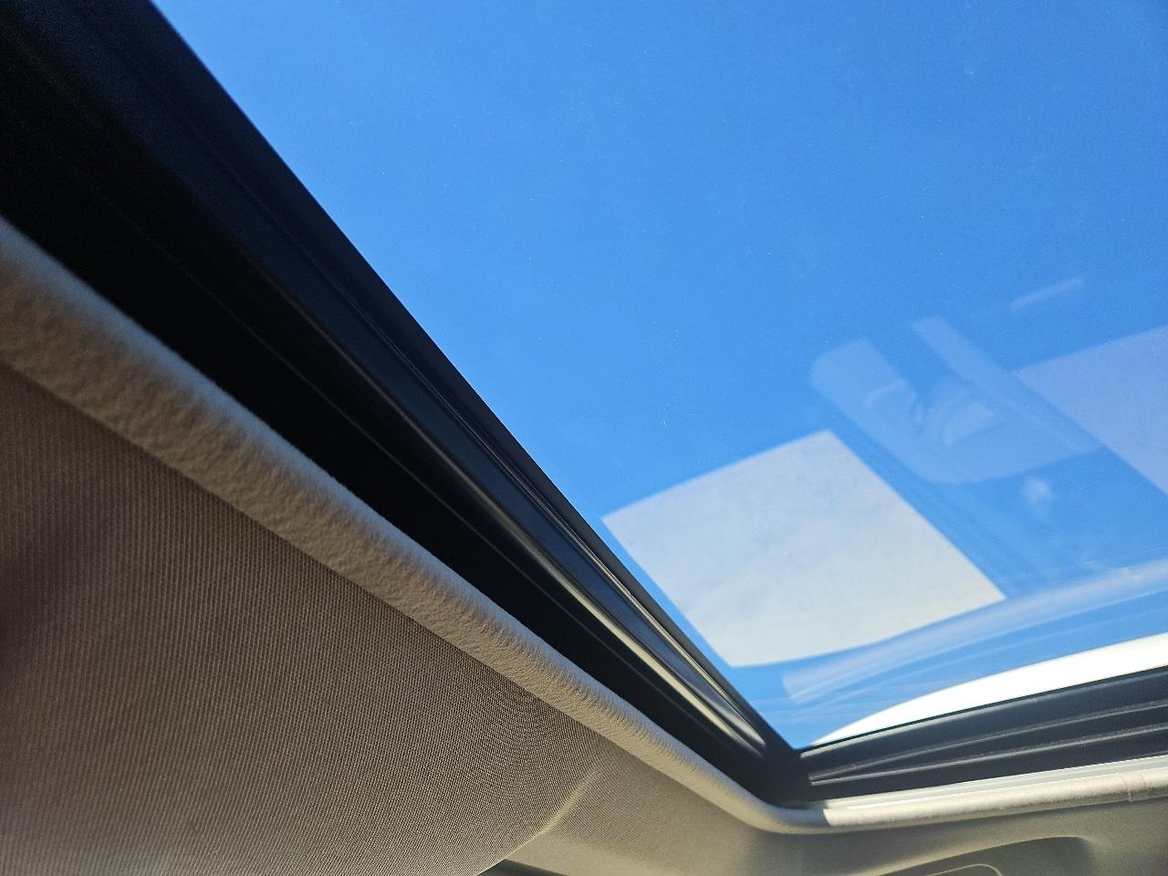 Toyota RAV4 XLE AWD 2014