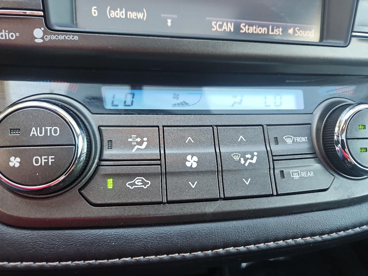 Toyota RAV4 XLE AWD 2014