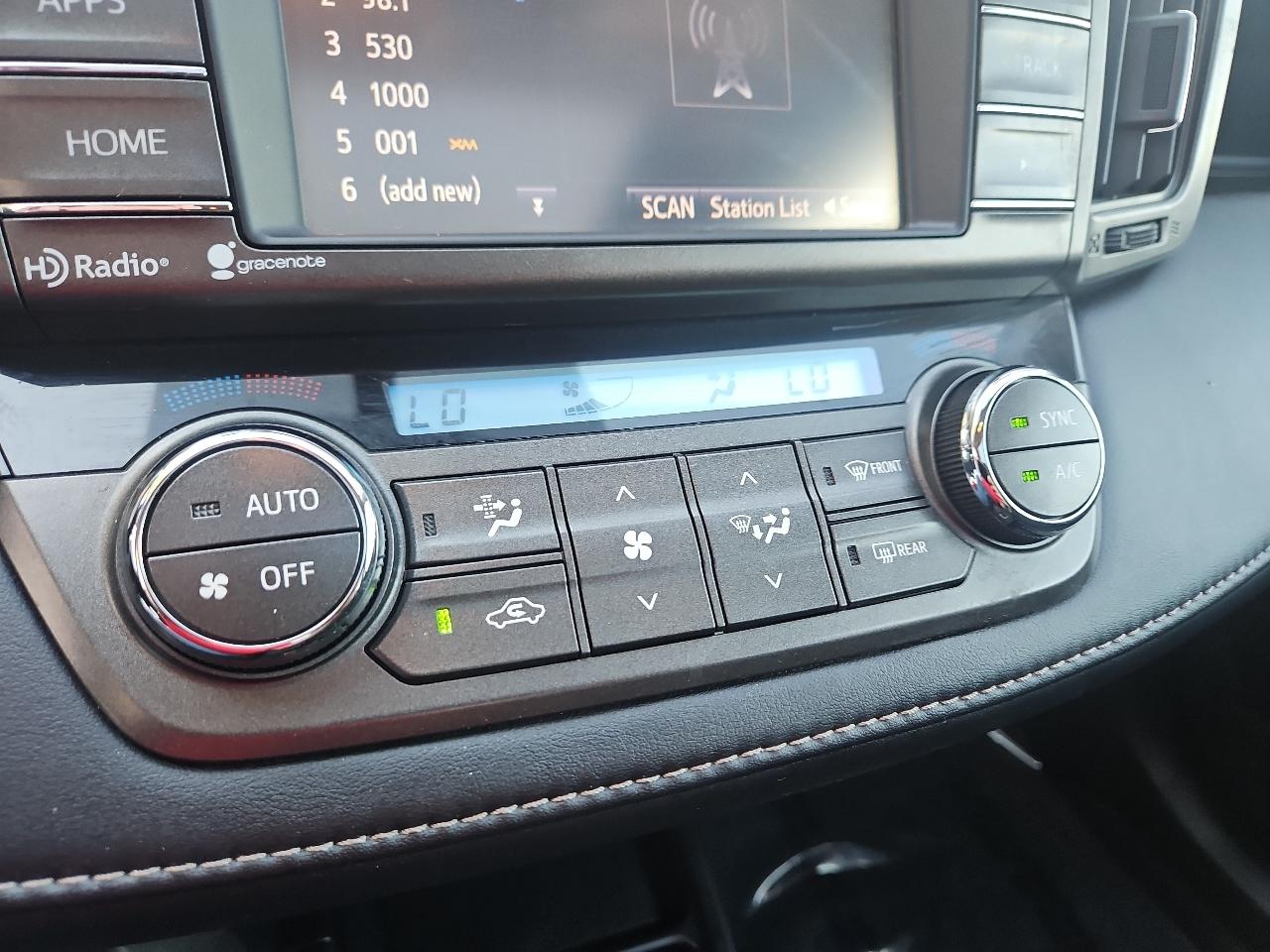 Toyota RAV4 XLE AWD 2014