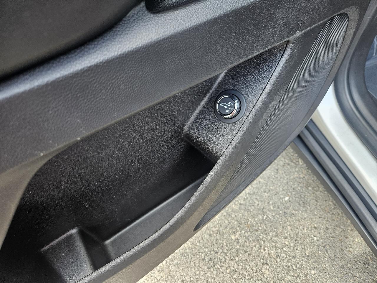 Chevrolet Traverse LT Cloth FWD 2019