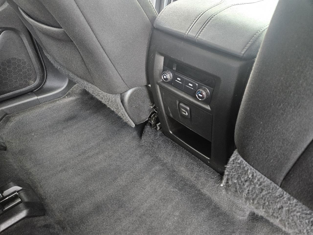 Chevrolet Traverse LT Cloth FWD 2019