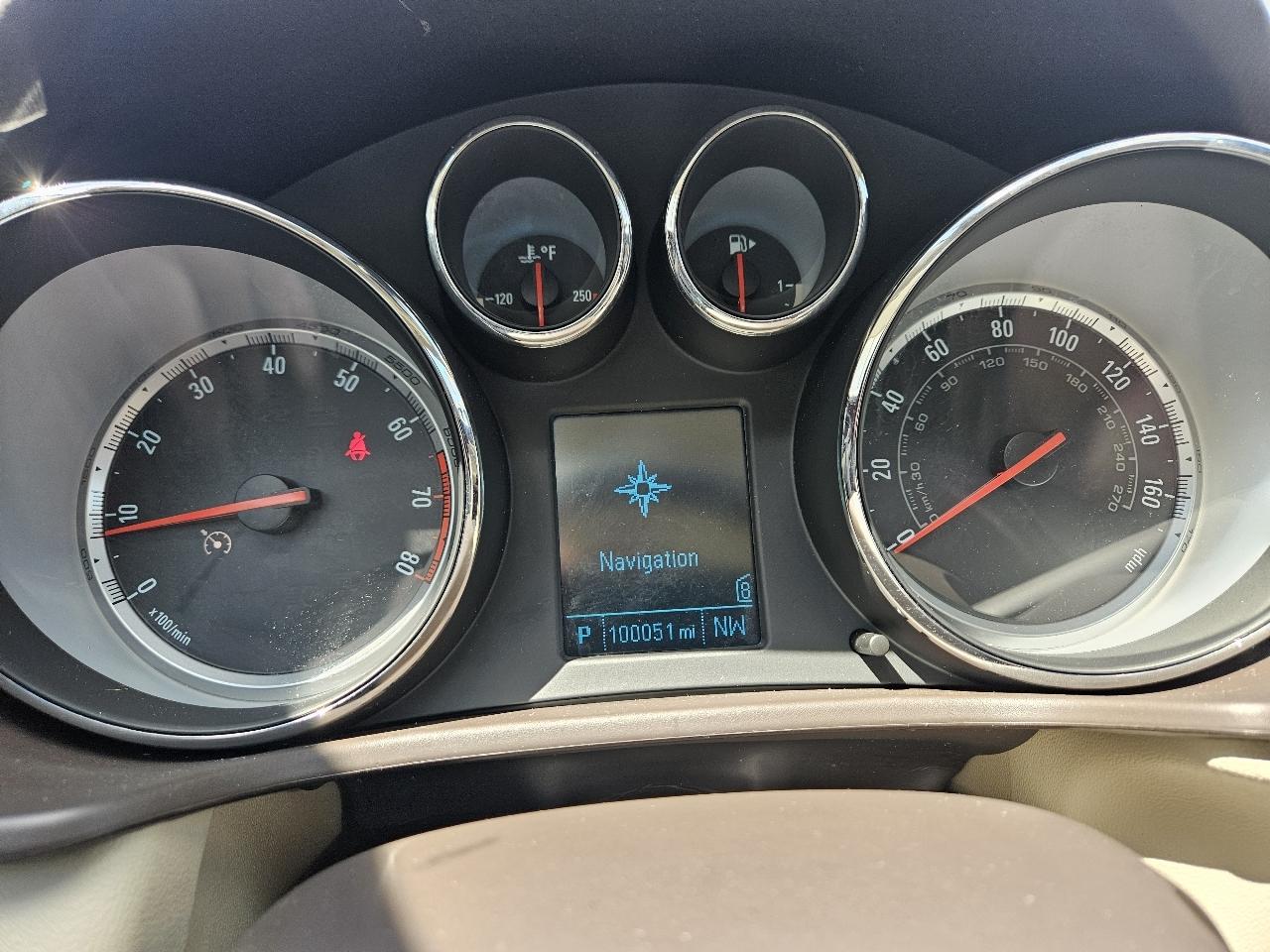 Buick Regal Base 2012