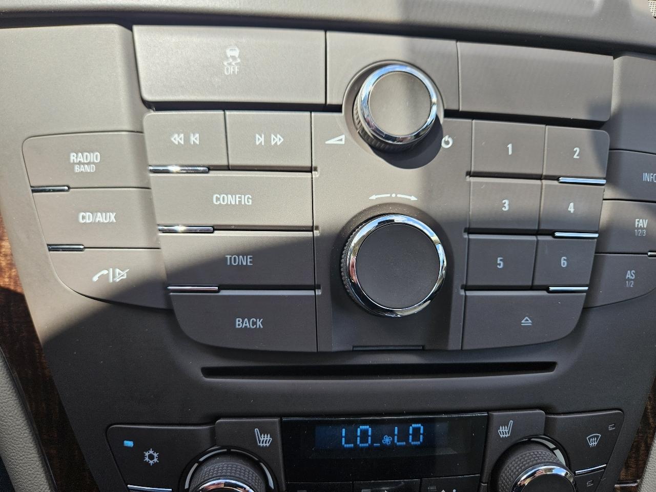 Buick Regal Base 2012