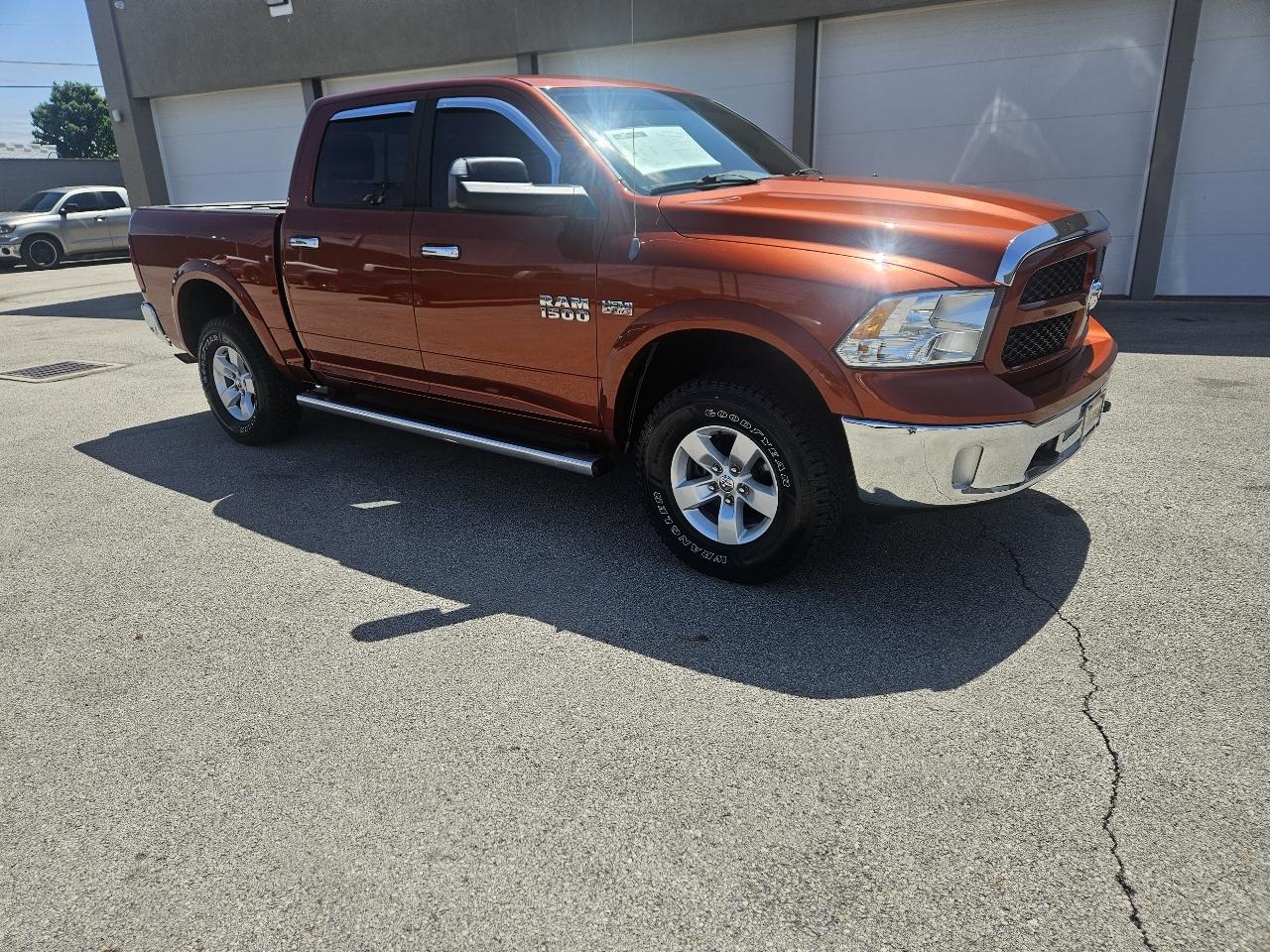 RAM 1500 SLT Crew Cab SWB 4WD 2013