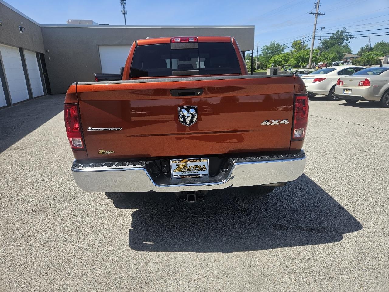 RAM 1500 SLT Crew Cab SWB 4WD 2013