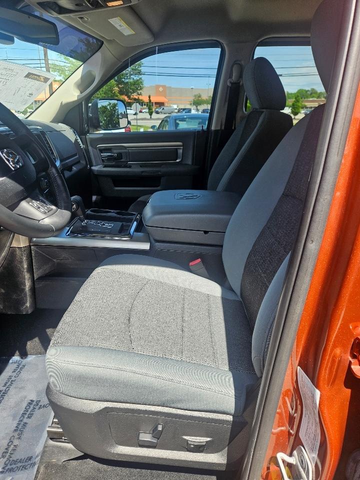 RAM 1500 SLT Crew Cab SWB 4WD 2013