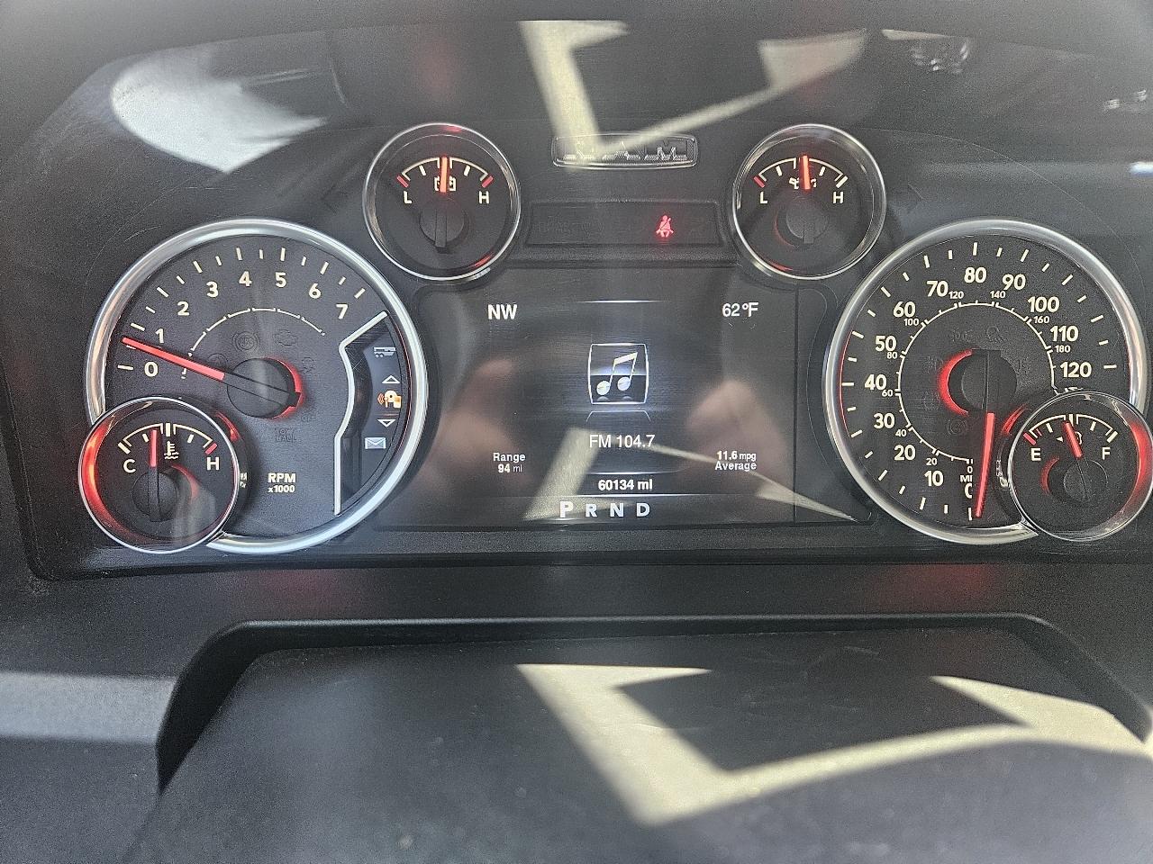 RAM 1500 SLT Crew Cab SWB 4WD 2013