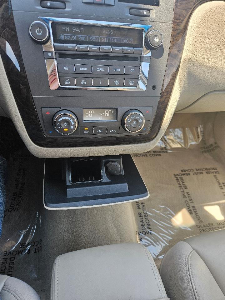 Cadillac DTS Luxury I 2009