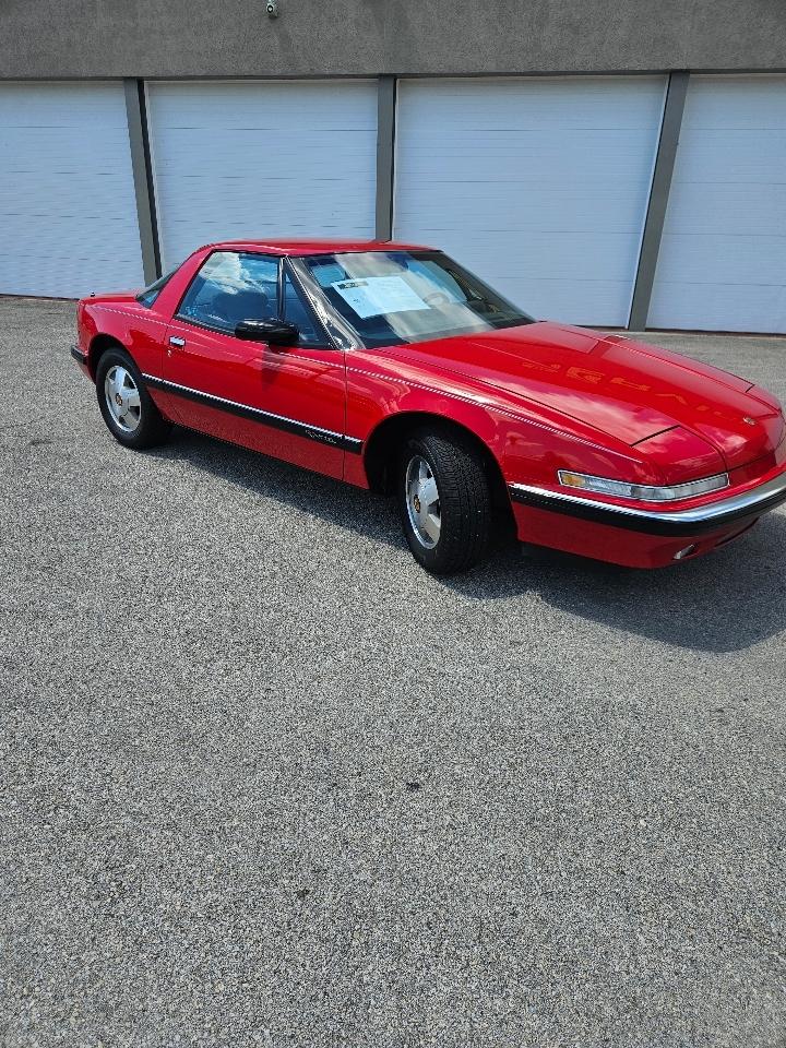 Buick Reatta Coupe 1988