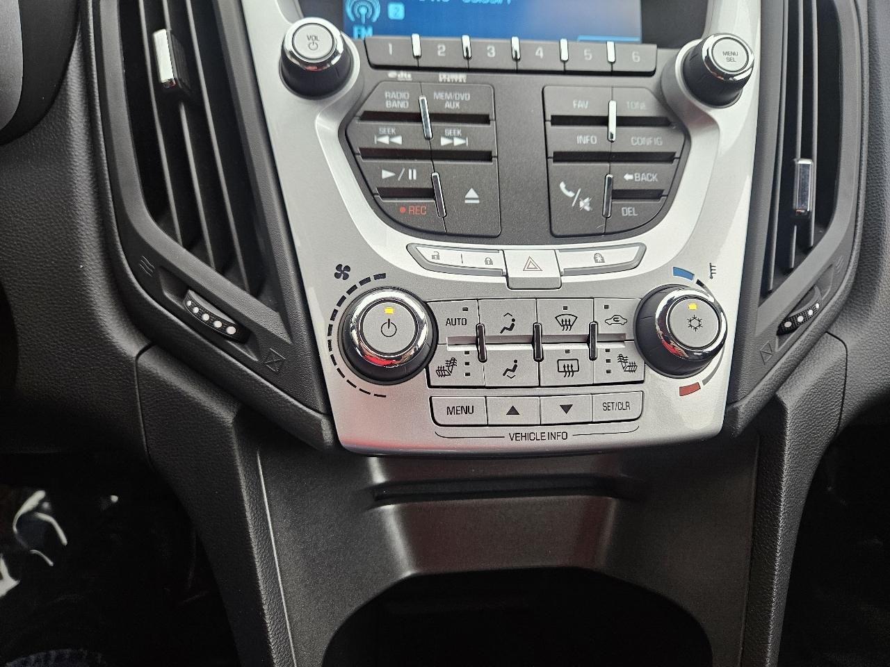 Chevrolet Equinox LTZ 2WD 2011