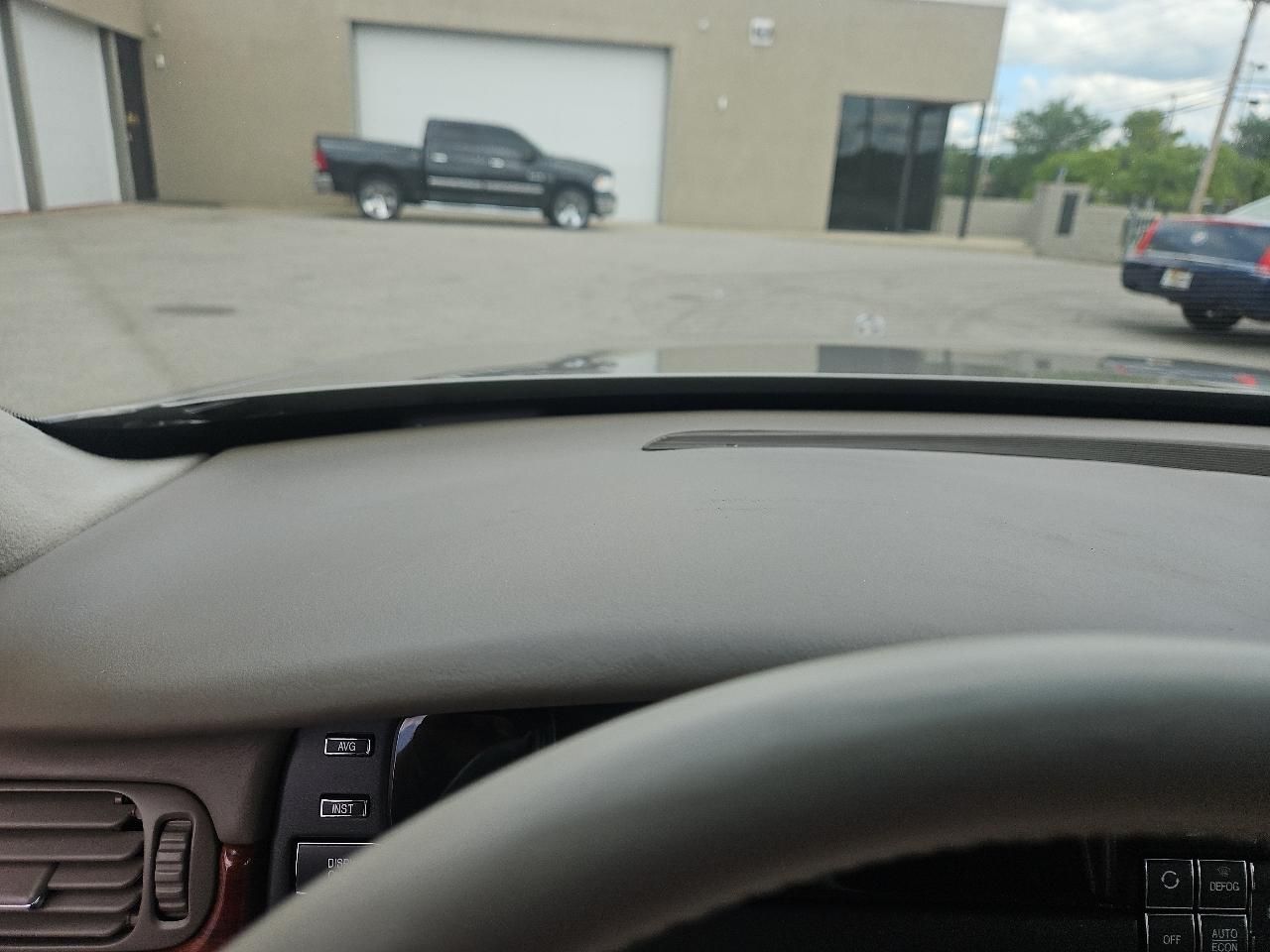 Cadillac DeVille Base 1998
