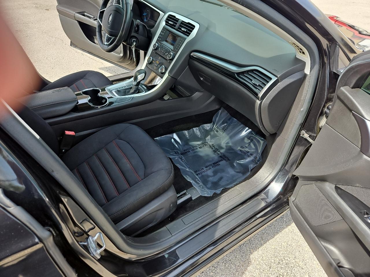 Ford Fusion SE 2014