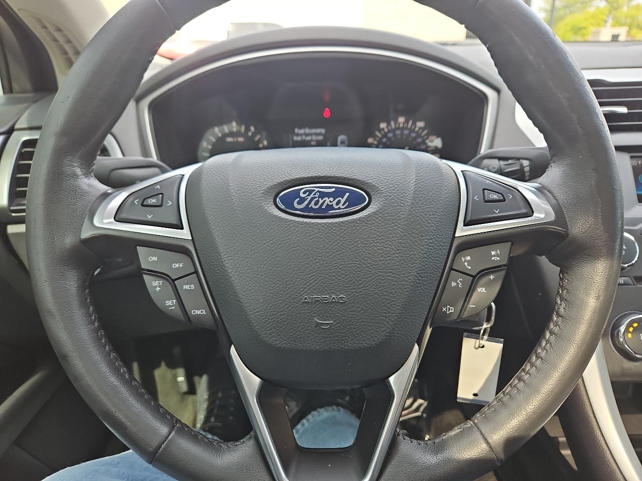 Ford Fusion SE 2014