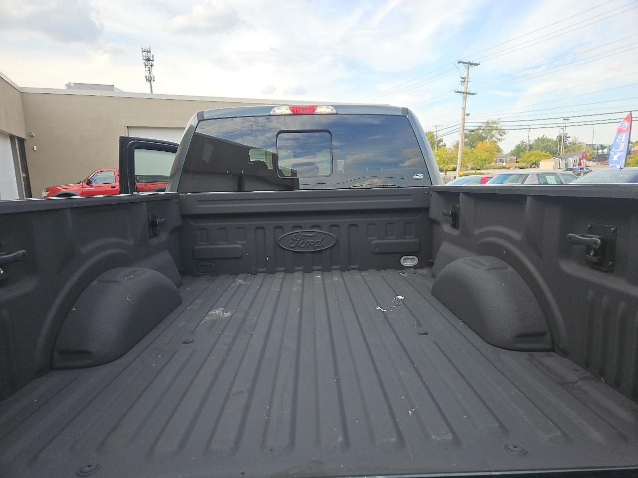 Ford F-150 XLT 6.5-ft. Bed 4WD 2015