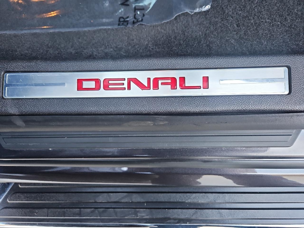 GMC Acadia Denali AWD 2014