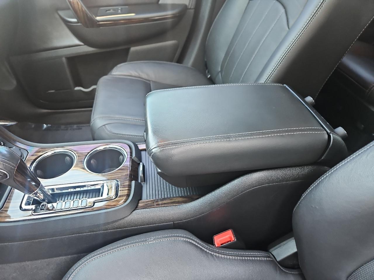GMC Acadia Denali AWD 2014