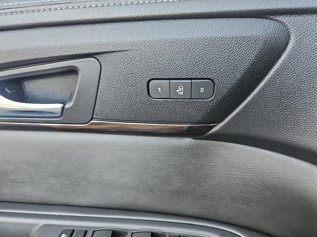 GMC Acadia Denali AWD 2014