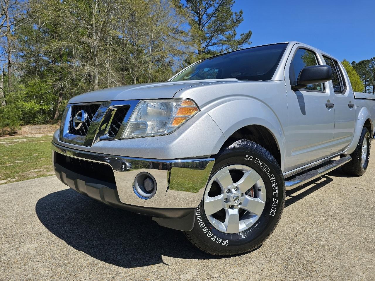 Nissan Frontier 2WD 00 SE King Cab V6 Auto DR 2009