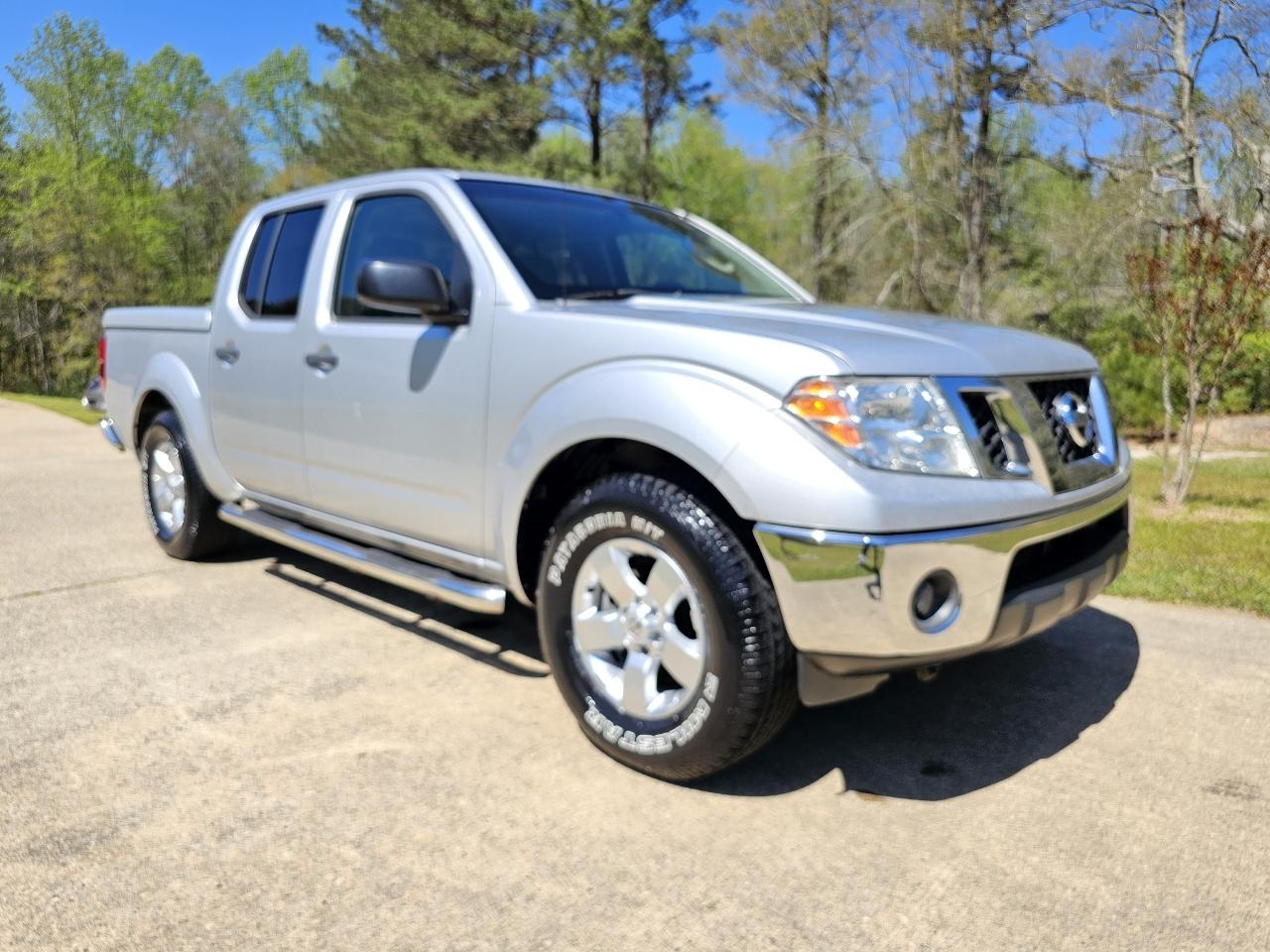 Nissan Frontier 2WD 00 SE King Cab V6 Auto DR 2009