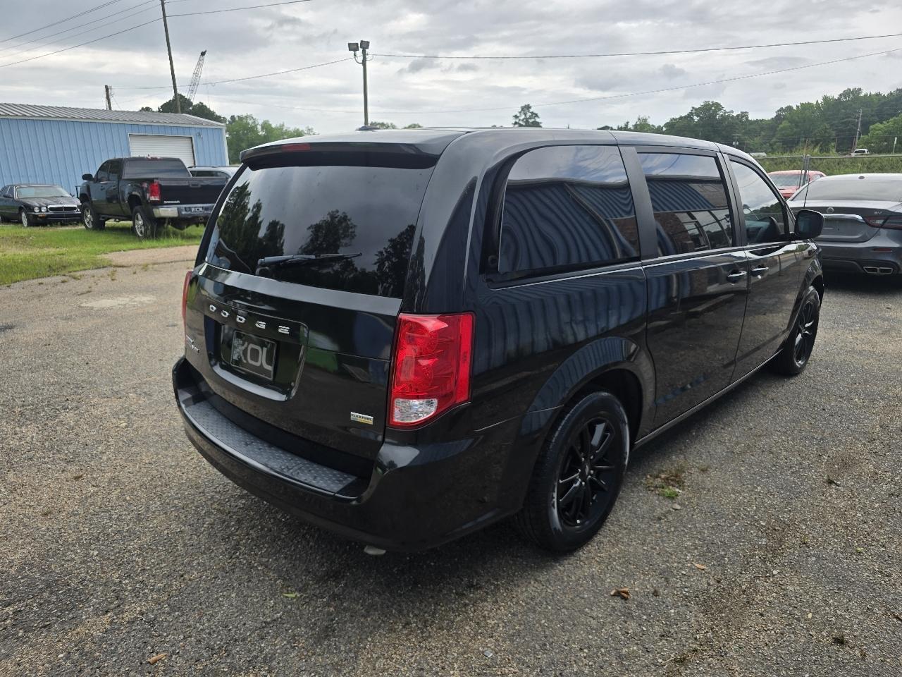 Dodge Grand Caravan SE 2019