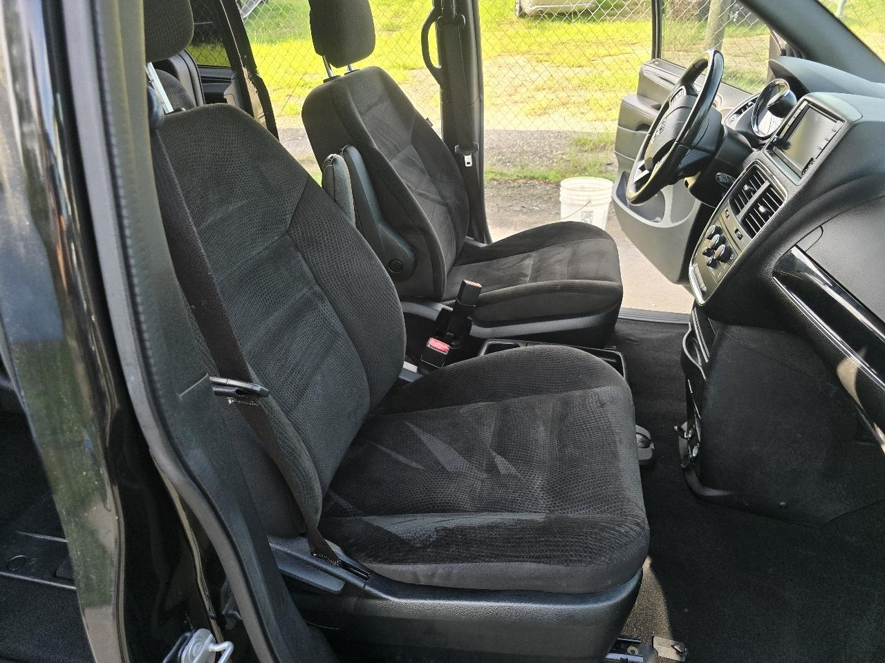 Dodge Grand Caravan SE 2019