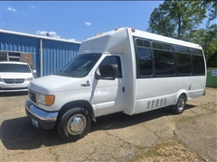 2005 Ford Econoline 