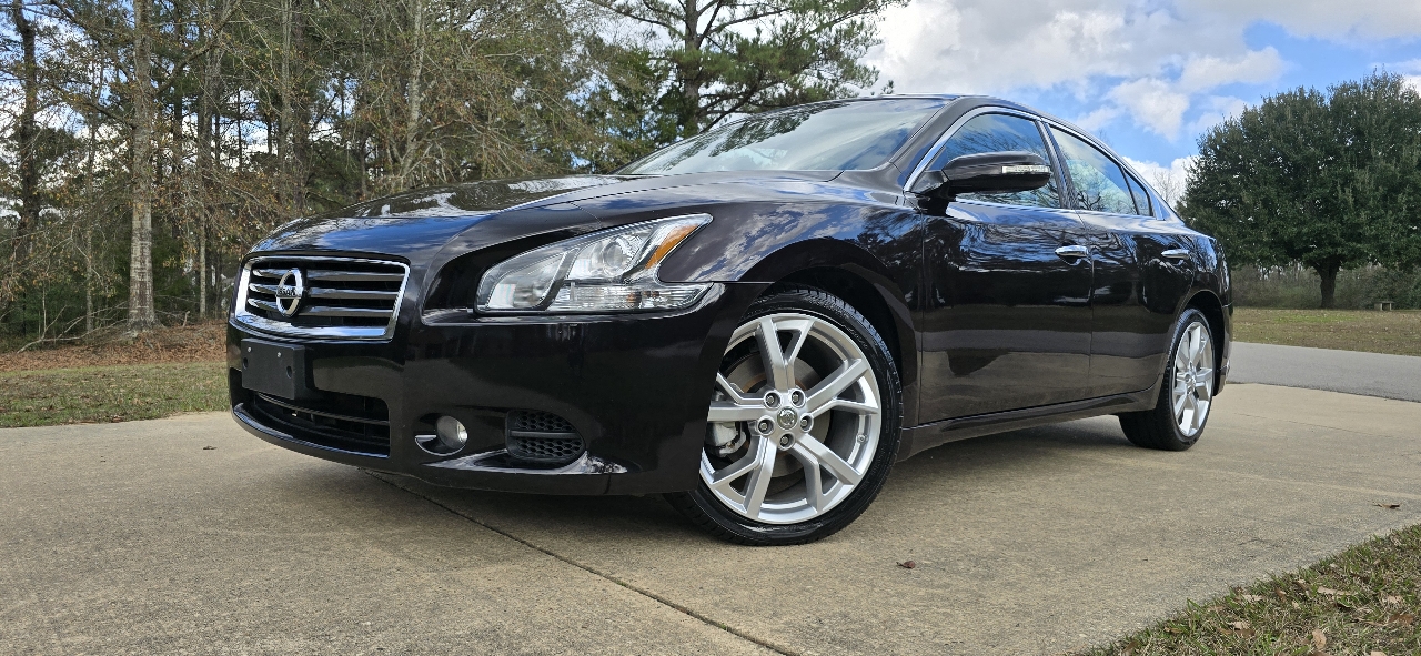 Nissan Maxima SV 2012