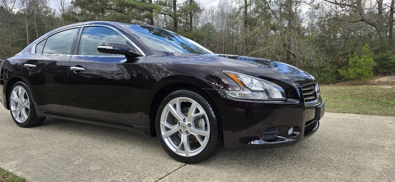 Nissan Maxima SV 2012