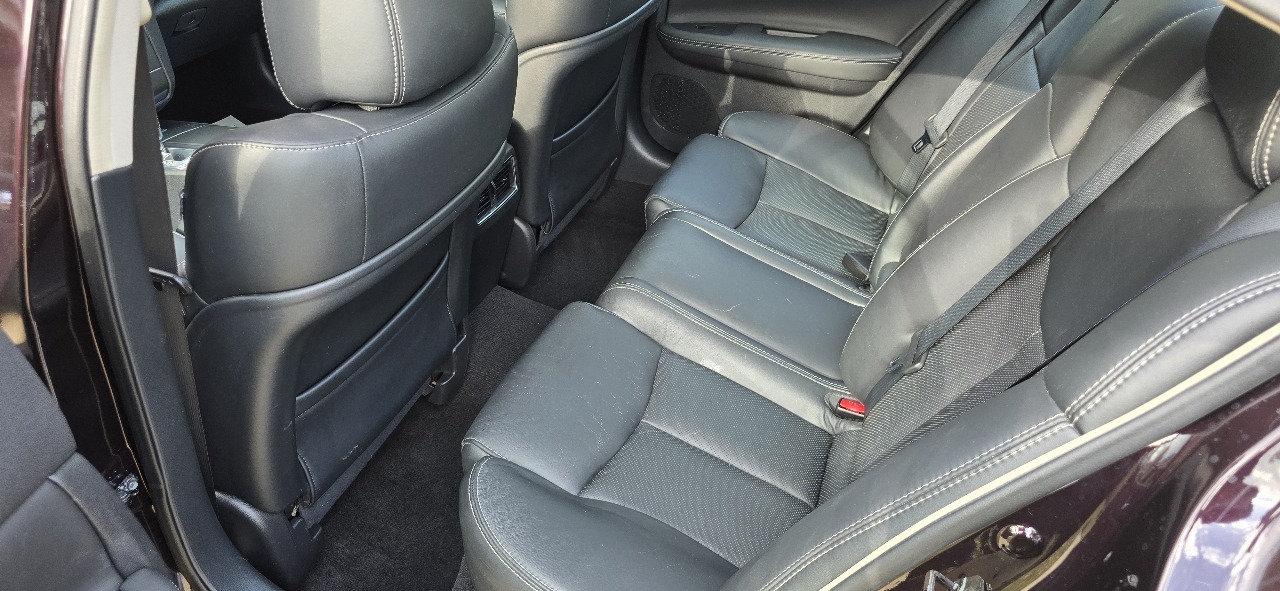 Nissan Maxima SV 2012