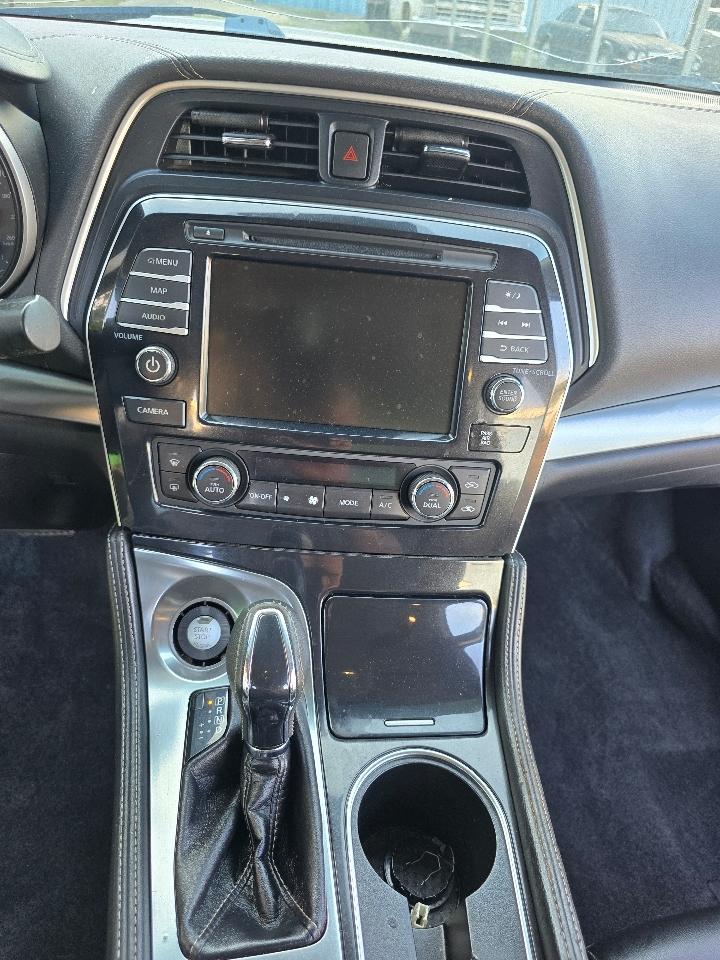 Nissan Maxima 3.5 SV 2022