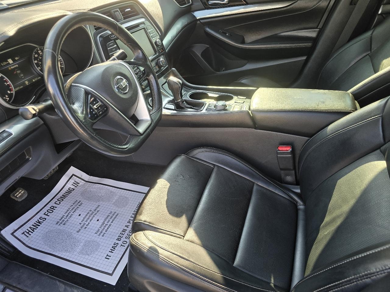 Nissan Maxima 3.5 SV 2022