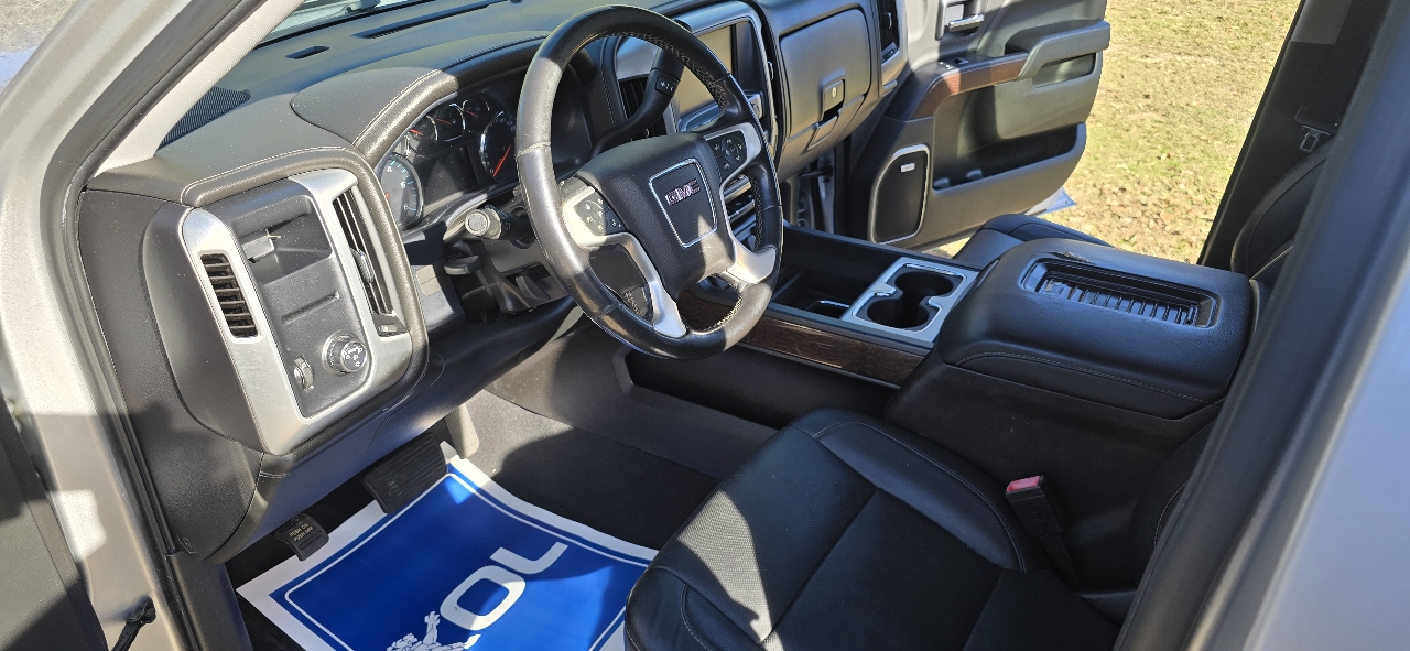 GMC Sierra 1500 2WD Crew Cab 143.5" SLT 2018