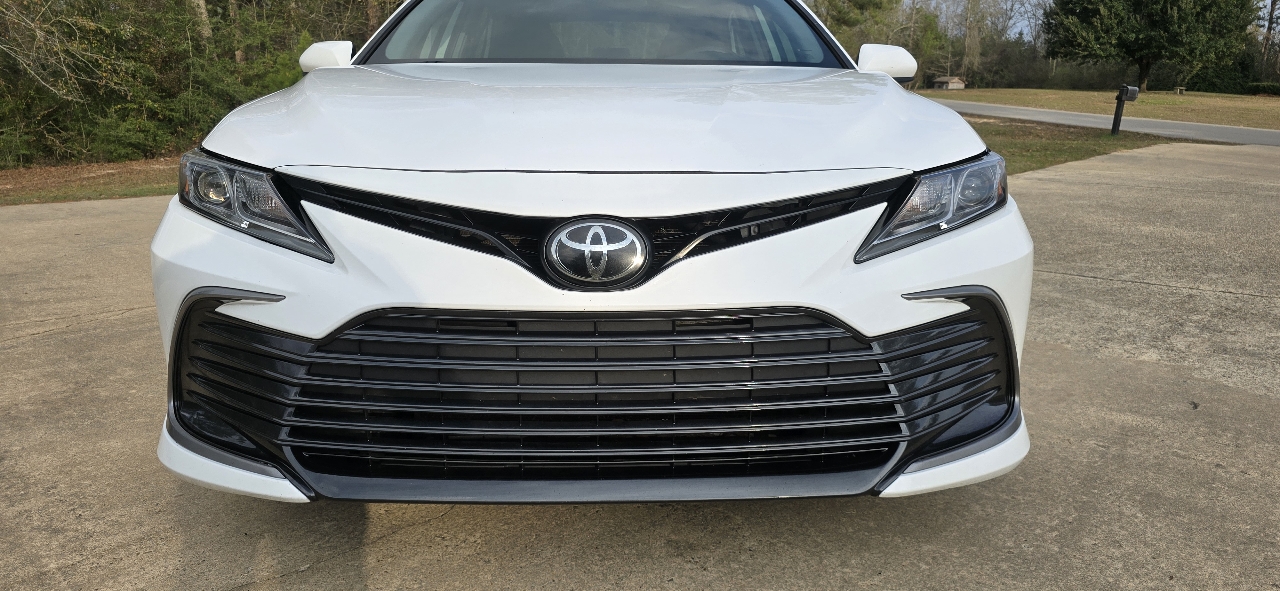 Toyota Camry LE 2022