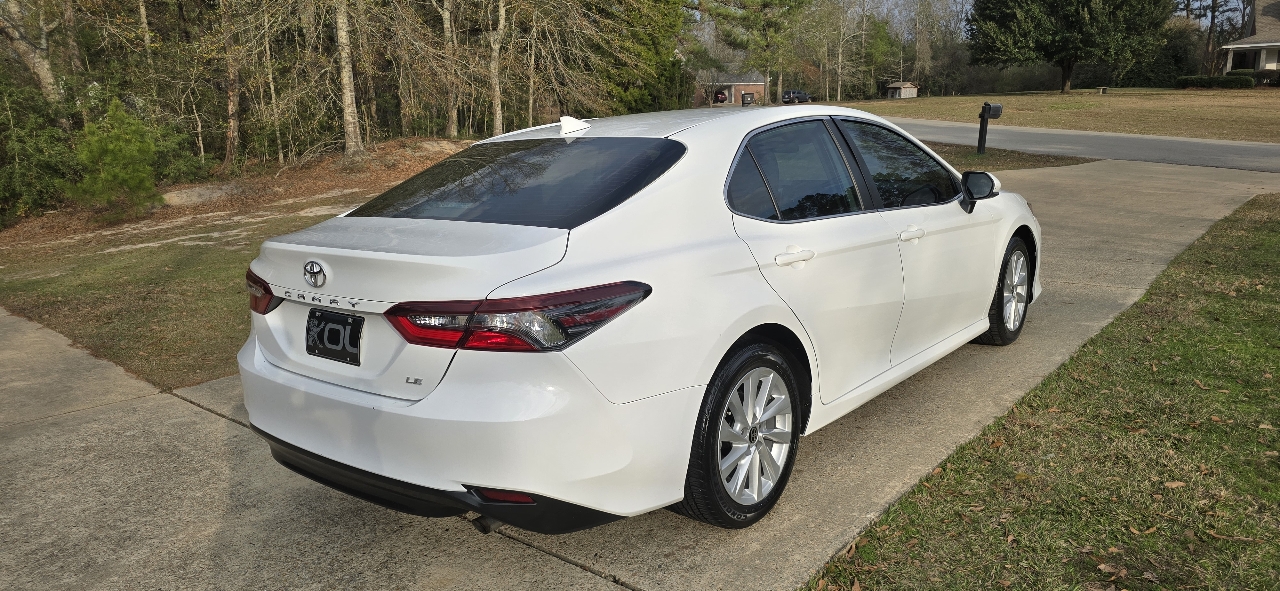 Toyota Camry LE 2022